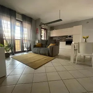  Appartamento House 93